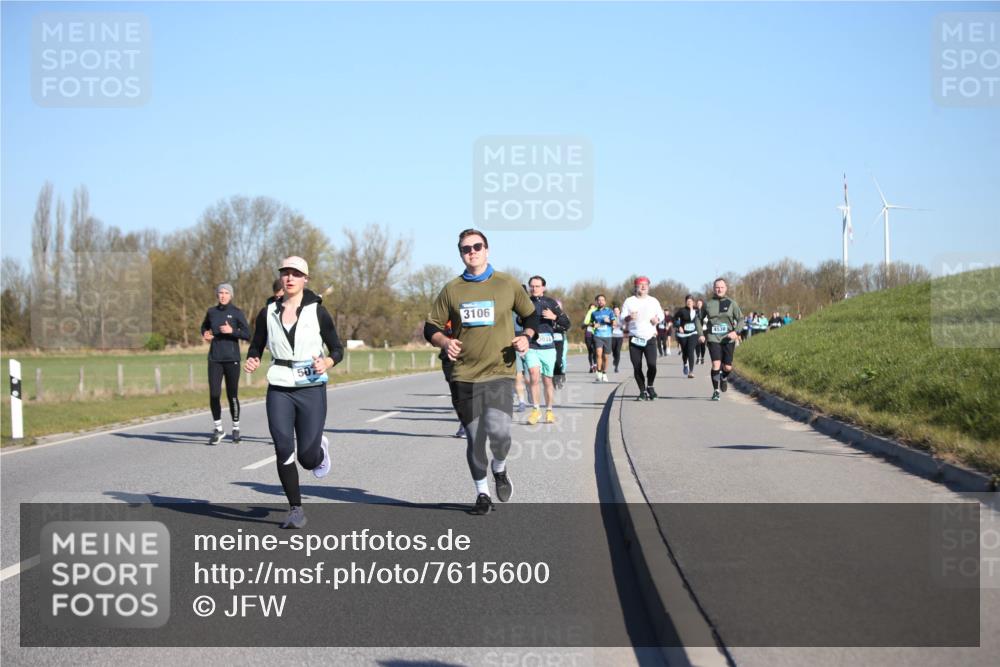 06.04.2025 - 44. Internationalen Wilhelmsburger Insellauf Jannik Wohlers http://msf.ph/oto/7615600 06.04.2025 09:35:02 Laufen 50, 3106, 4538 meine-sportfotos.de