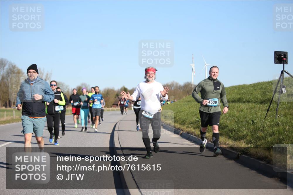 06.04.2025 - 44. Internationalen Wilhelmsburger Insellauf Jannik Wohlers http://msf.ph/oto/7615615 06.04.2025 09:35:07 Laufen 4539, 42729, 4538 meine-sportfotos.de