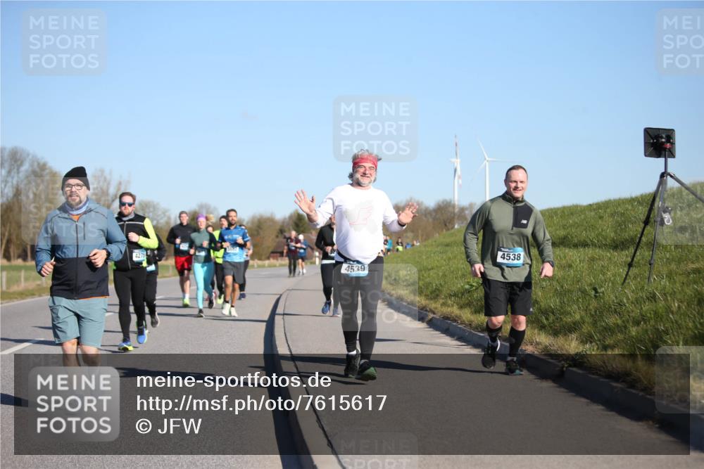 06.04.2025 - 44. Internationalen Wilhelmsburger Insellauf Jannik Wohlers http://msf.ph/oto/7615617 06.04.2025 09:35:08 Laufen 4275, 4539, 4538 meine-sportfotos.de