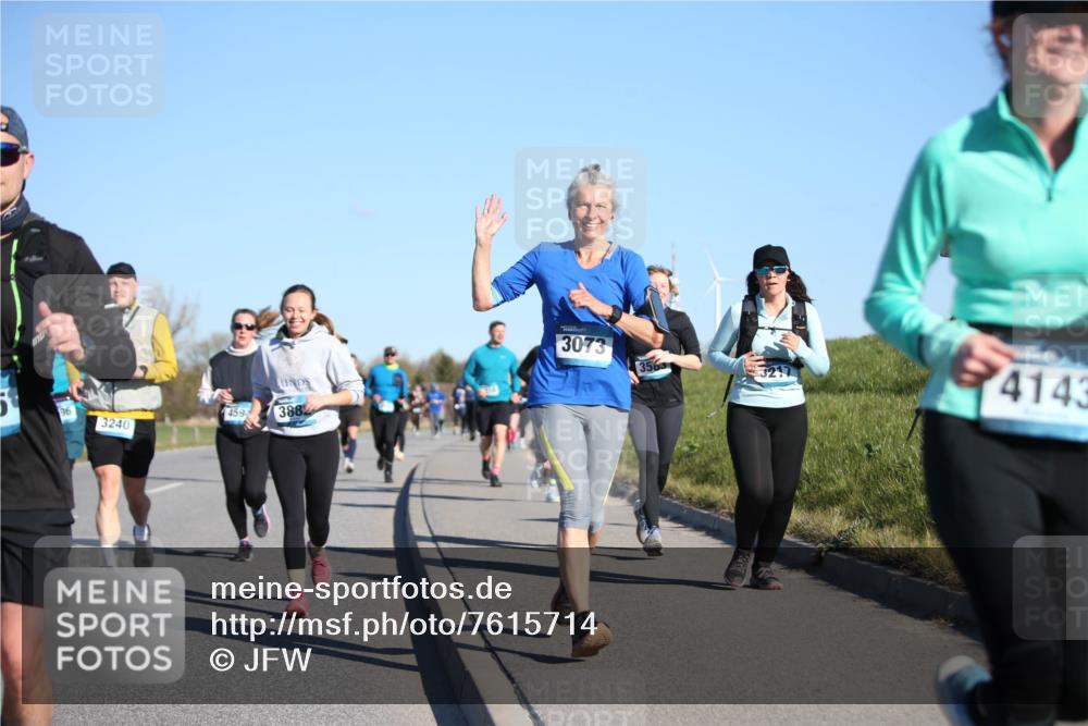 06.04.2025 - 44. Internationalen Wilhelmsburger Insellauf Jannik Wohlers http://msf.ph/oto/7615714 06.04.2025 09:35:35 Laufen 96, 4594, 388, 3240, 3073, 356, 3217, 4143 meine-sportfotos.de