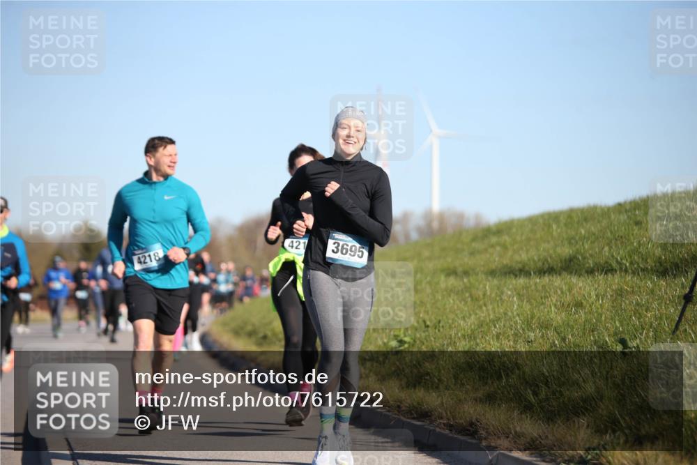 06.04.2025 - 44. Internationalen Wilhelmsburger Insellauf Jannik Wohlers http://msf.ph/oto/7615722 06.04.2025 09:35:37 Laufen 4218, 421, 3695 meine-sportfotos.de