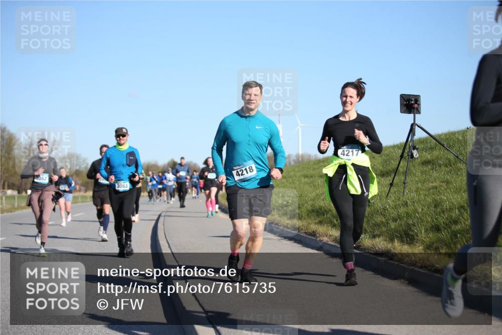 06.04.2025 - 44. Internationalen Wilhelmsburger Insellauf Jannik Wohlers http://msf.ph/oto/7615735 06.04.2025 09:35:40 Laufen 3082, 3083, 4218, 4217 meine-sportfotos.de