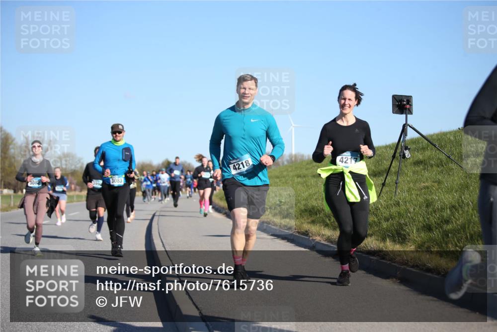 06.04.2025 - 44. Internationalen Wilhelmsburger Insellauf Jannik Wohlers http://msf.ph/oto/7615736 06.04.2025 09:35:40 Laufen 3082, 3990, 3083, 4218, 4217 meine-sportfotos.de