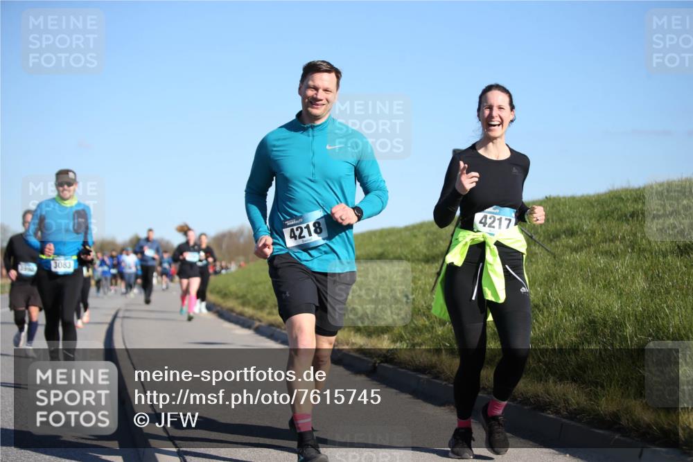 06.04.2025 - 44. Internationalen Wilhelmsburger Insellauf Jannik Wohlers http://msf.ph/oto/7615745 06.04.2025 09:35:41 Laufen 3990, 3083, 4218, 4217 meine-sportfotos.de