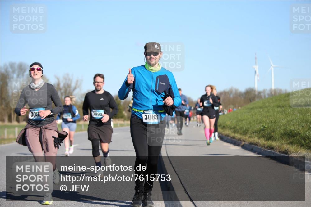 06.04.2025 - 44. Internationalen Wilhelmsburger Insellauf Jannik Wohlers http://msf.ph/oto/7615753 06.04.2025 09:35:42 Laufen 308, 3990, 3083 meine-sportfotos.de