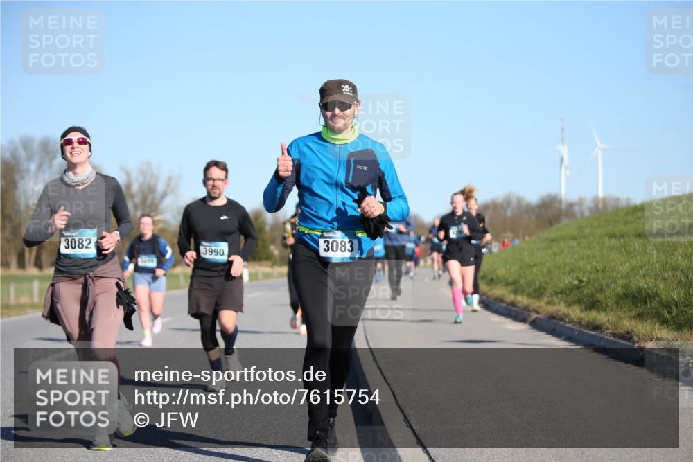 06.04.2025 - 44. Internationalen Wilhelmsburger Insellauf Jannik Wohlers http://msf.ph/oto/7615754 06.04.2025 09:35:42 Laufen 3082, 3990, 3083 meine-sportfotos.de