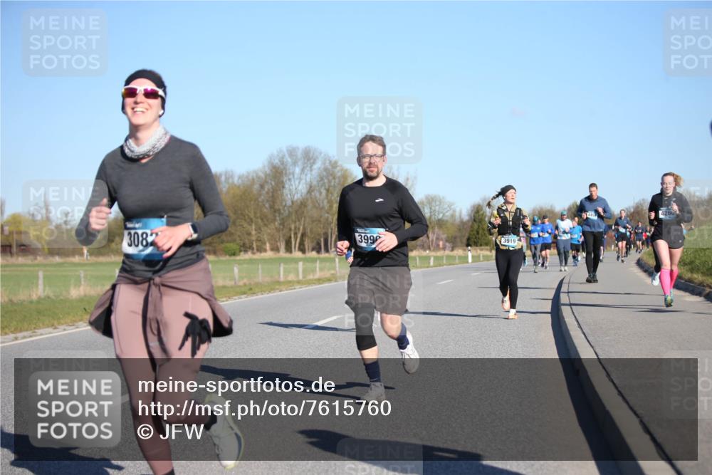 06.04.2025 - 44. Internationalen Wilhelmsburger Insellauf Jannik Wohlers http://msf.ph/oto/7615760 06.04.2025 09:35:43 Laufen 3082, 399, 3919 meine-sportfotos.de
