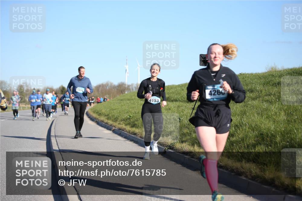 06.04.2025 - 44. Internationalen Wilhelmsburger Insellauf Jannik Wohlers http://msf.ph/oto/7615785 06.04.2025 09:35:47 Laufen 4260, 4498, 4153 meine-sportfotos.de