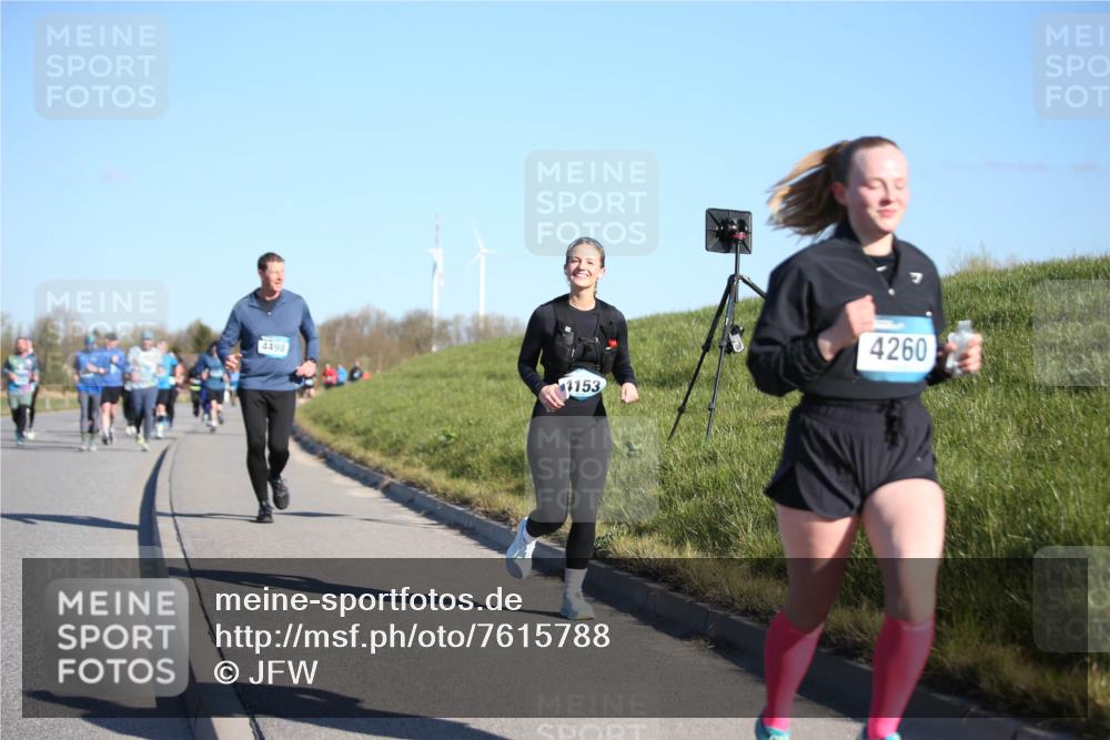 06.04.2025 - 44. Internationalen Wilhelmsburger Insellauf Jannik Wohlers http://msf.ph/oto/7615788 06.04.2025 09:35:47 Laufen 4498, 4153, 4260 meine-sportfotos.de
