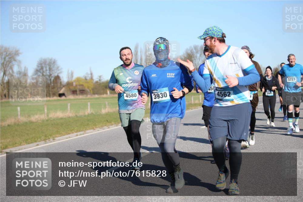 06.04.2025 - 44. Internationalen Wilhelmsburger Insellauf Jannik Wohlers http://msf.ph/oto/7615828 06.04.2025 09:35:57 Laufen 4580, 3930, 58, 4562, 3905, 5223 meine-sportfotos.de