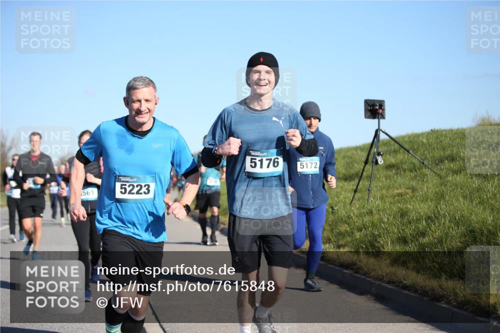 06.04.2025 - 44. Internationalen Wilhelmsburger Insellauf Jannik Wohlers http://msf.ph/oto/7615848 06.04.2025 09:36:00 Laufen 561, 5223, 3192, 5176, 5172 meine-sportfotos.de