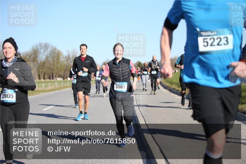 06.04.2025 - 44. Internationalen Wilhelmsburger Insellauf Jannik Wohlers http://msf.ph/oto/7615850 06.04.2025 09:36:01 Laufen 3905, 1349, 083, 3561, 5223 meine-sportfotos.de