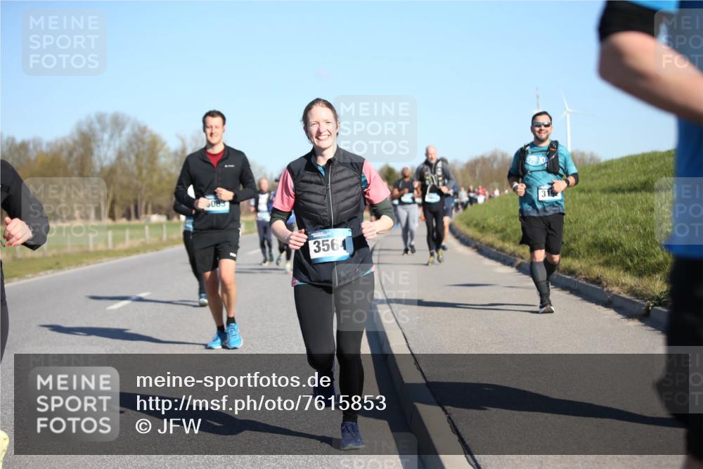 06.04.2025 - 44. Internationalen Wilhelmsburger Insellauf Jannik Wohlers http://msf.ph/oto/7615853 06.04.2025 09:36:01 Laufen 5083, 3564 meine-sportfotos.de