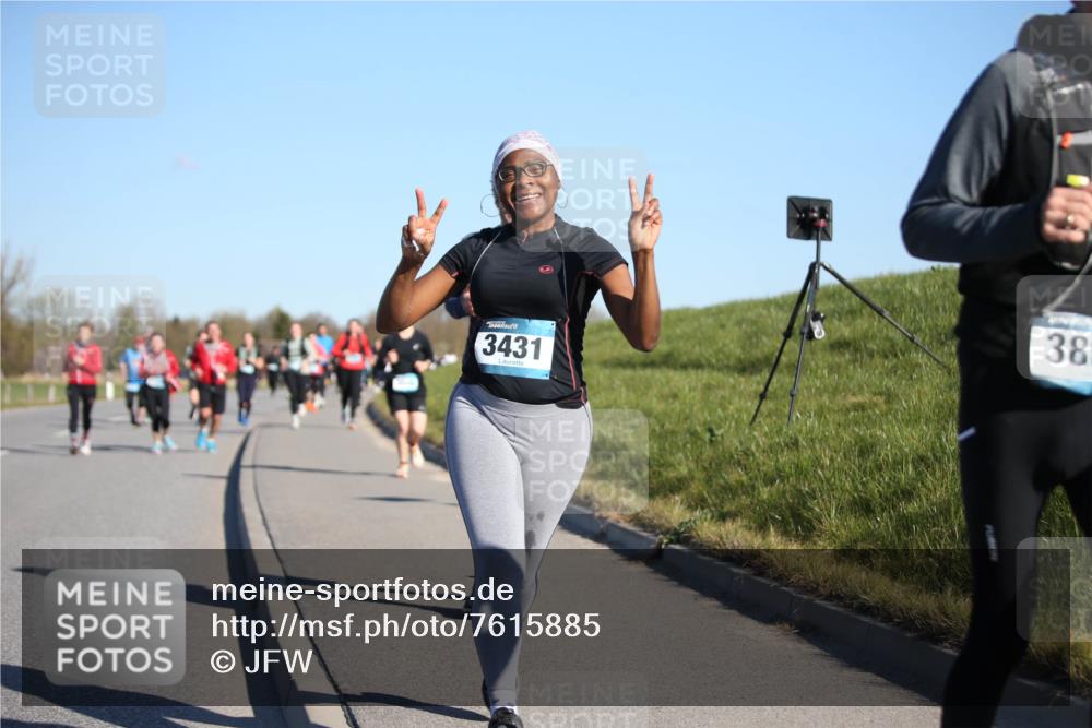 06.04.2025 - 44. Internationalen Wilhelmsburger Insellauf Jannik Wohlers http://msf.ph/oto/7615885 06.04.2025 09:36:08 Laufen 3431, 38 meine-sportfotos.de