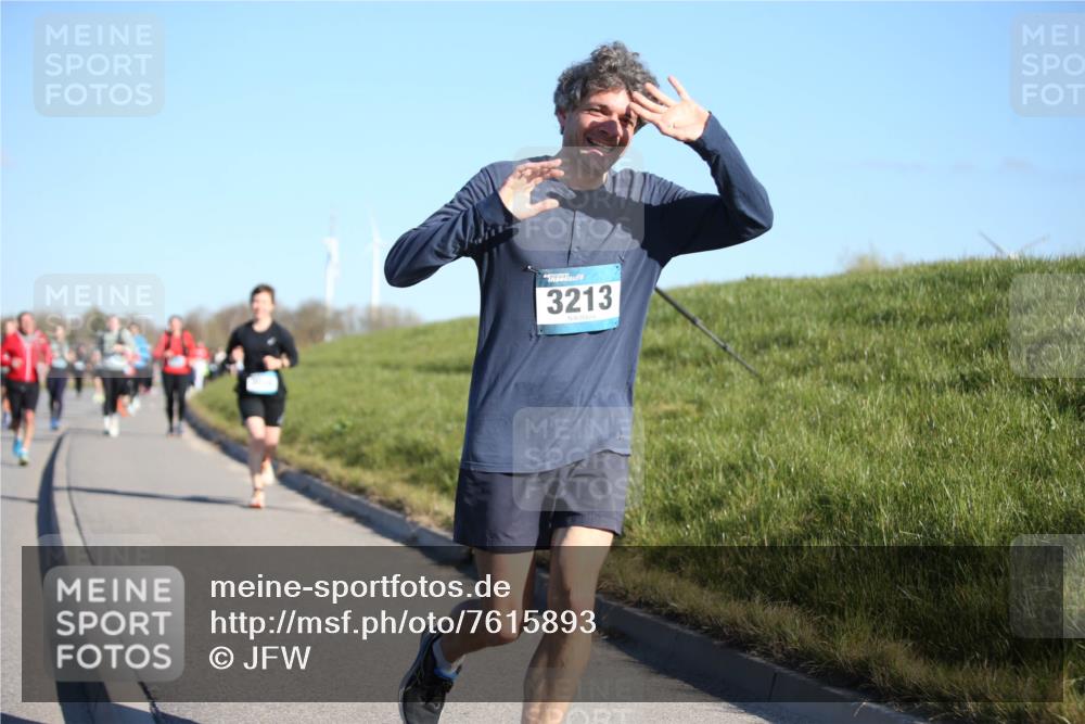 06.04.2025 - 44. Internationalen Wilhelmsburger Insellauf Jannik Wohlers http://msf.ph/oto/7615893 06.04.2025 09:36:09 Laufen 3213 meine-sportfotos.de