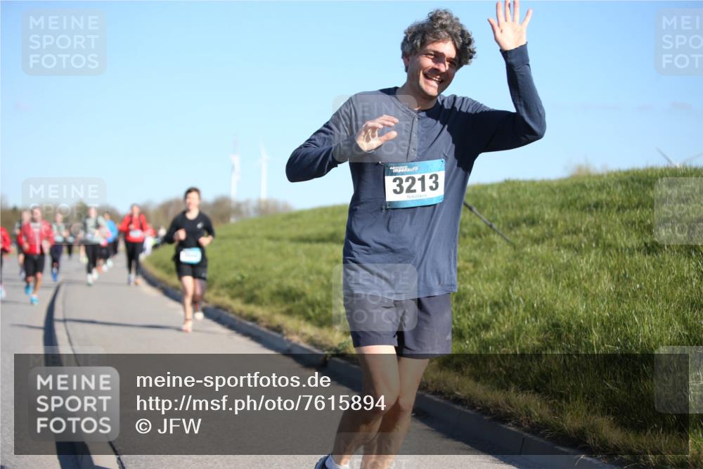 06.04.2025 - 44. Internationalen Wilhelmsburger Insellauf Jannik Wohlers http://msf.ph/oto/7615894 06.04.2025 09:36:09 Laufen 3213 meine-sportfotos.de