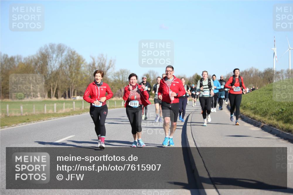 06.04.2025 - 44. Internationalen Wilhelmsburger Insellauf Jannik Wohlers http://msf.ph/oto/7615907 06.04.2025 09:36:12 Laufen 4191, 312, 3125 meine-sportfotos.de