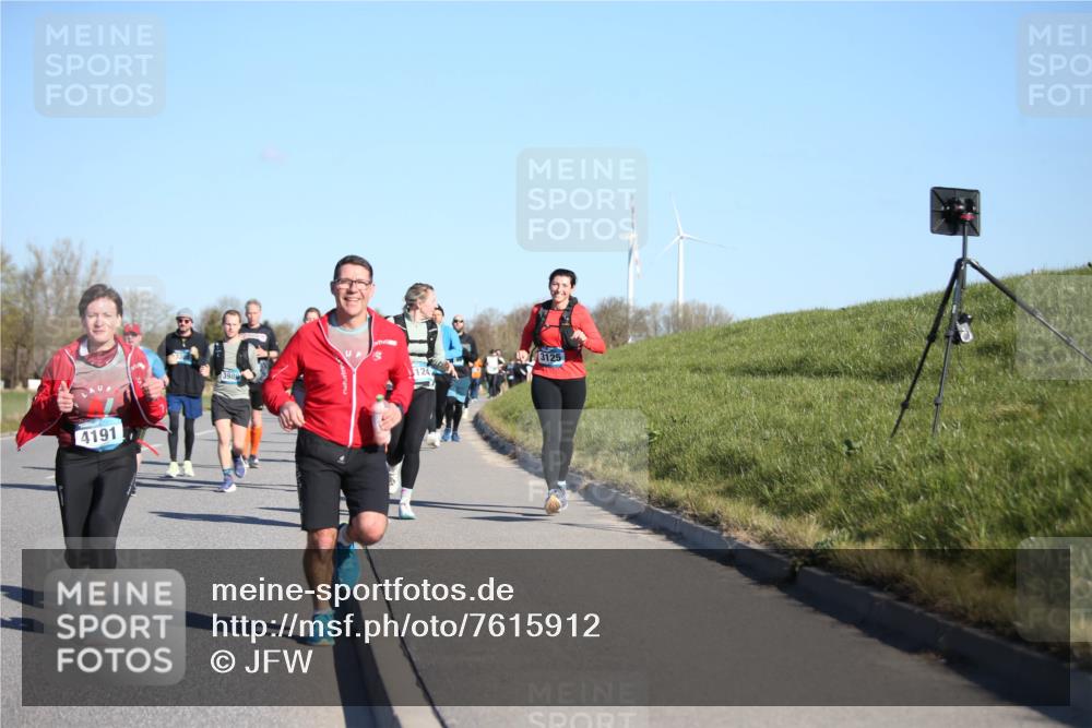06.04.2025 - 44. Internationalen Wilhelmsburger Insellauf Jannik Wohlers http://msf.ph/oto/7615912 06.04.2025 09:36:14 Laufen 4191, 124, 398, 3125 meine-sportfotos.de