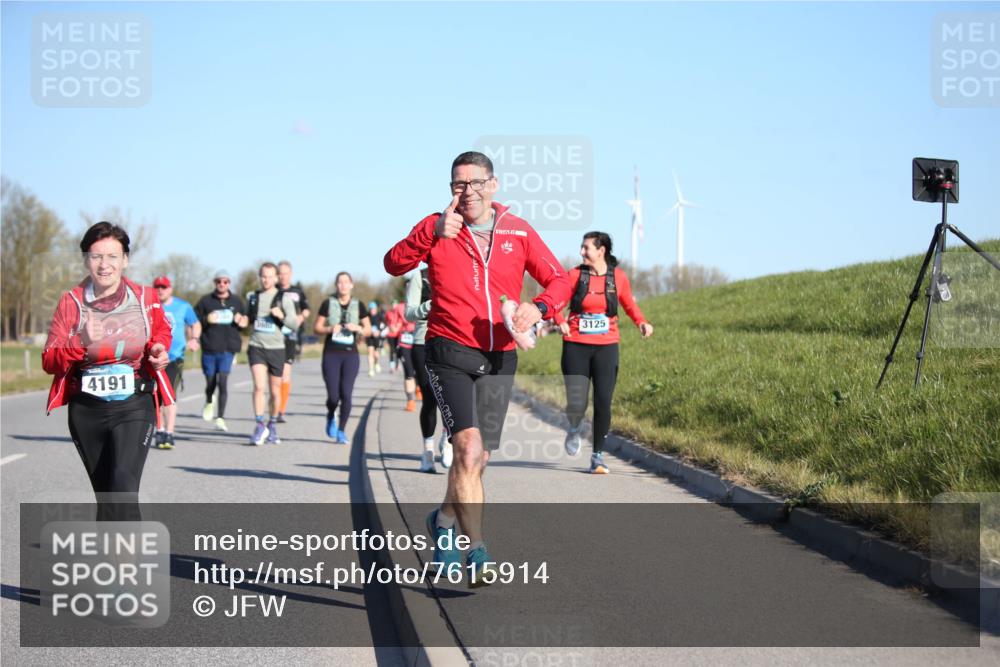 06.04.2025 - 44. Internationalen Wilhelmsburger Insellauf Jannik Wohlers http://msf.ph/oto/7615914 06.04.2025 09:36:14 Laufen 4191, 3125 meine-sportfotos.de
