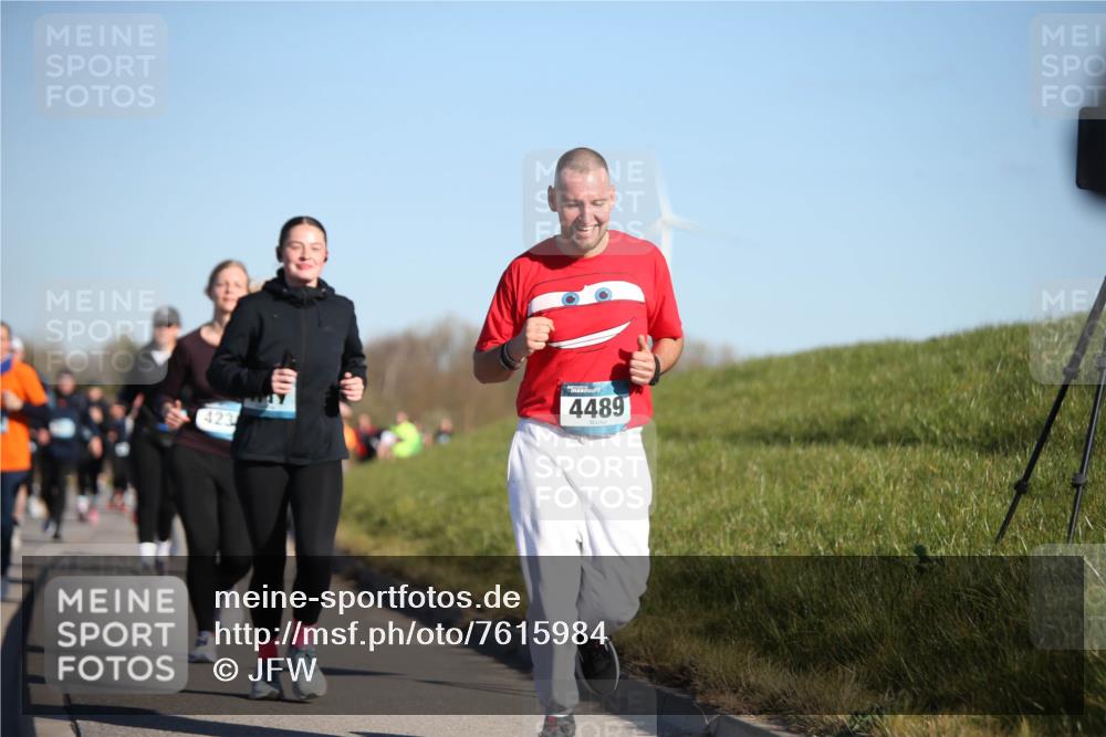 06.04.2025 - 44. Internationalen Wilhelmsburger Insellauf Jannik Wohlers http://msf.ph/oto/7615984 06.04.2025 09:36:33 Laufen 423, 4489 meine-sportfotos.de