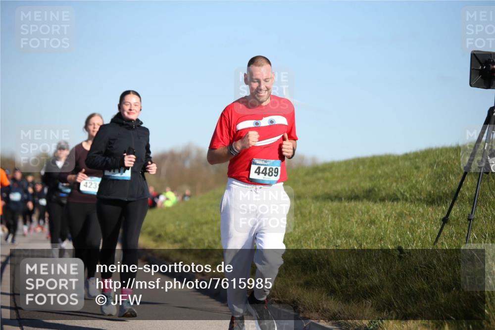 06.04.2025 - 44. Internationalen Wilhelmsburger Insellauf Jannik Wohlers http://msf.ph/oto/7615985 06.04.2025 09:36:33 Laufen 423, 4489 meine-sportfotos.de