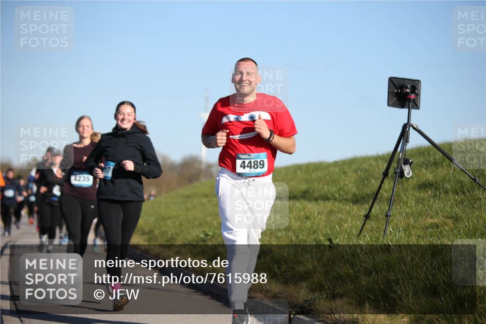 06.04.2025 - 44. Internationalen Wilhelmsburger Insellauf Jannik Wohlers http://msf.ph/oto/7615988 06.04.2025 09:36:33 Laufen 4235, 4489 meine-sportfotos.de