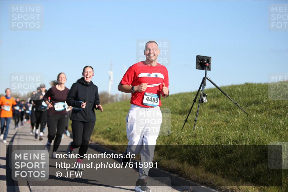 06.04.2025 - 44. Internationalen Wilhelmsburger Insellauf Jannik Wohlers http://msf.ph/oto/7615991 06.04.2025 09:36:34 Laufen 4489, 423 meine-sportfotos.de