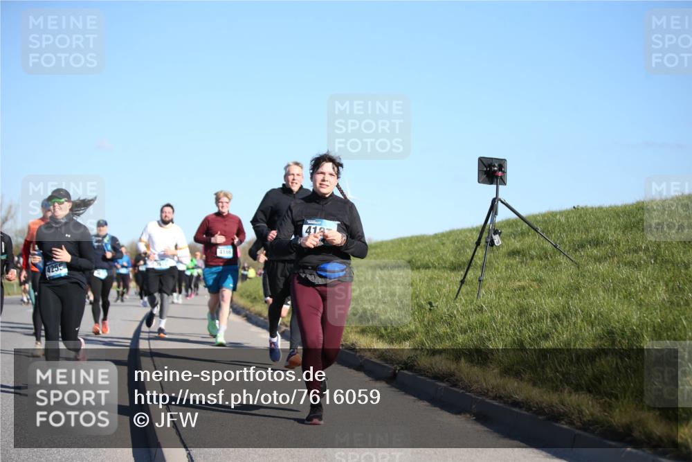 06.04.2025 - 44. Internationalen Wilhelmsburger Insellauf Jannik Wohlers http://msf.ph/oto/7616059 06.04.2025 09:36:47 Laufen 4166, 418 meine-sportfotos.de