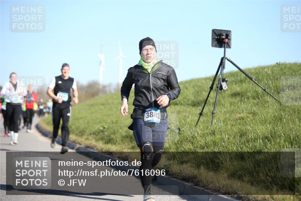 06.04.2025 - 44. Internationalen Wilhelmsburger Insellauf Jannik Wohlers http://msf.ph/oto/7616096 06.04.2025 09:36:54 Laufen 4434, 3883 meine-sportfotos.de
