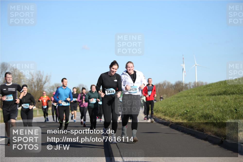 06.04.2025 - 44. Internationalen Wilhelmsburger Insellauf Jannik Wohlers http://msf.ph/oto/7616114 06.04.2025 09:36:58 Laufen 3010, 3998, 3666, 3428, 3429, 1212 meine-sportfotos.de