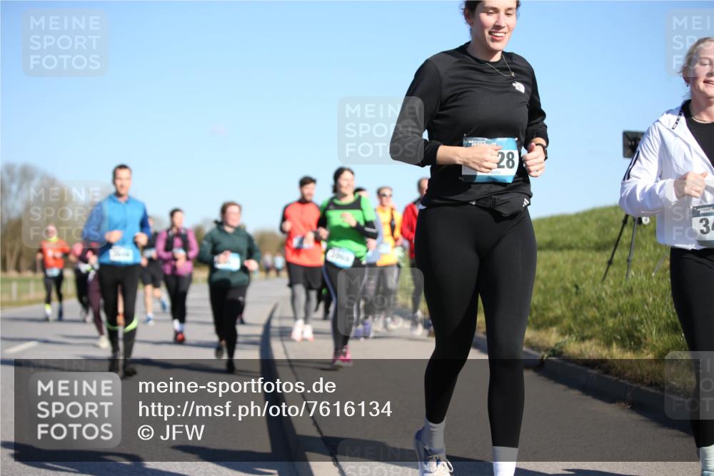 06.04.2025 - 44. Internationalen Wilhelmsburger Insellauf Jannik Wohlers http://msf.ph/oto/7616134 06.04.2025 09:37:00 Laufen 28, 34 meine-sportfotos.de