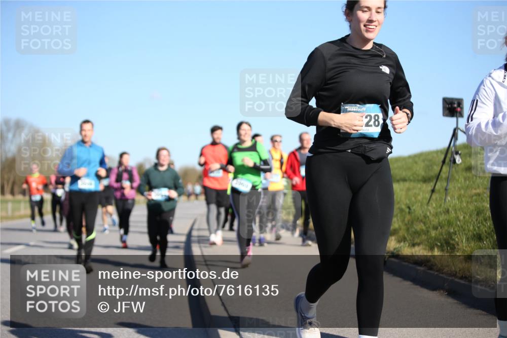 06.04.2025 - 44. Internationalen Wilhelmsburger Insellauf Jannik Wohlers http://msf.ph/oto/7616135 06.04.2025 09:37:01 Laufen 28 meine-sportfotos.de