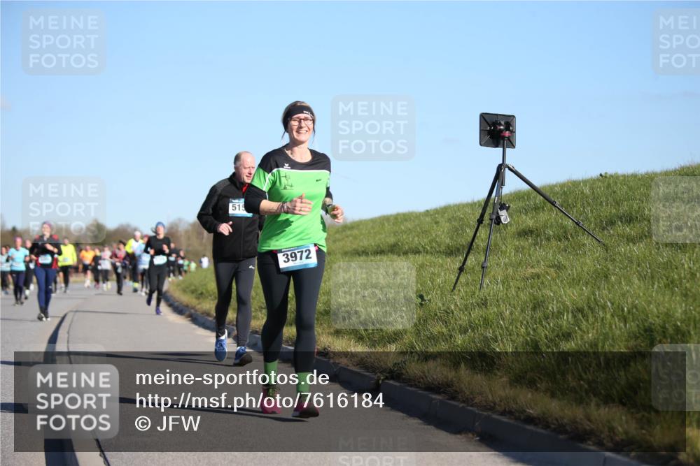 06.04.2025 - 44. Internationalen Wilhelmsburger Insellauf Jannik Wohlers http://msf.ph/oto/7616184 06.04.2025 09:37:09 Laufen 515, 3972 meine-sportfotos.de