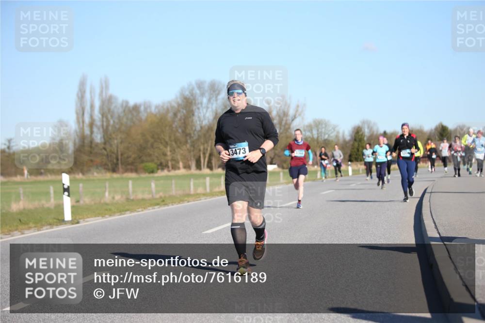 06.04.2025 - 44. Internationalen Wilhelmsburger Insellauf Jannik Wohlers http://msf.ph/oto/7616189 06.04.2025 09:37:11 Laufen 3473, 3360 meine-sportfotos.de