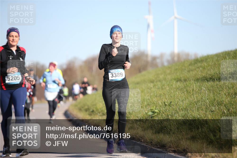 06.04.2025 - 44. Internationalen Wilhelmsburger Insellauf Jannik Wohlers http://msf.ph/oto/7616195 06.04.2025 09:37:14 Laufen 5205, 3389 meine-sportfotos.de