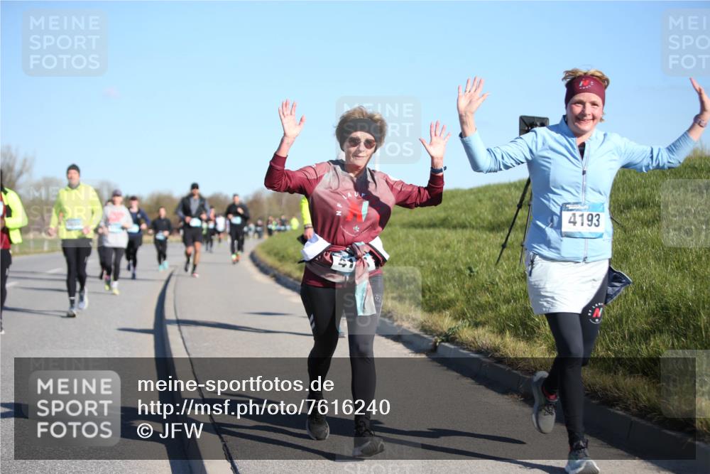 06.04.2025 - 44. Internationalen Wilhelmsburger Insellauf Jannik Wohlers http://msf.ph/oto/7616240 06.04.2025 09:37:25 Laufen 4193 meine-sportfotos.de