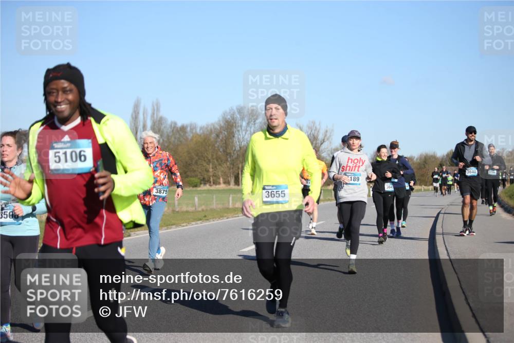 06.04.2025 - 44. Internationalen Wilhelmsburger Insellauf Jannik Wohlers http://msf.ph/oto/7616259 06.04.2025 09:37:28 Laufen 3500, 5106, 3875, 3655, 311, 189, 364, 3640, 3766 meine-sportfotos.de