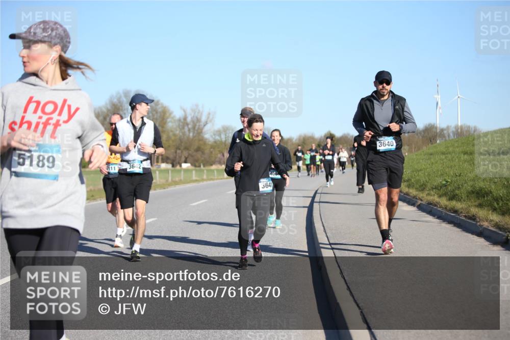 06.04.2025 - 44. Internationalen Wilhelmsburger Insellauf Jannik Wohlers http://msf.ph/oto/7616270 06.04.2025 09:37:31 Laufen 5189, 3111, 3642, 3641, 406, 3640 meine-sportfotos.de