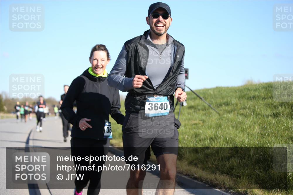 06.04.2025 - 44. Internationalen Wilhelmsburger Insellauf Jannik Wohlers http://msf.ph/oto/7616291 06.04.2025 09:37:33 Laufen 36, 3640 meine-sportfotos.de