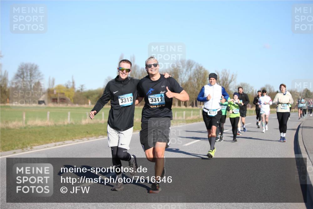 06.04.2025 - 44. Internationalen Wilhelmsburger Insellauf Jannik Wohlers http://msf.ph/oto/7616346 06.04.2025 09:37:50 Laufen 3312, 3311, 3842, 4483, 3843, 4533 meine-sportfotos.de