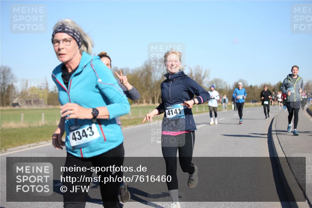 06.04.2025 - 44. Internationalen Wilhelmsburger Insellauf Jannik Wohlers http://msf.ph/oto/7616460 06.04.2025 09:38:17 Laufen 4343, 4141, 3029 meine-sportfotos.de
