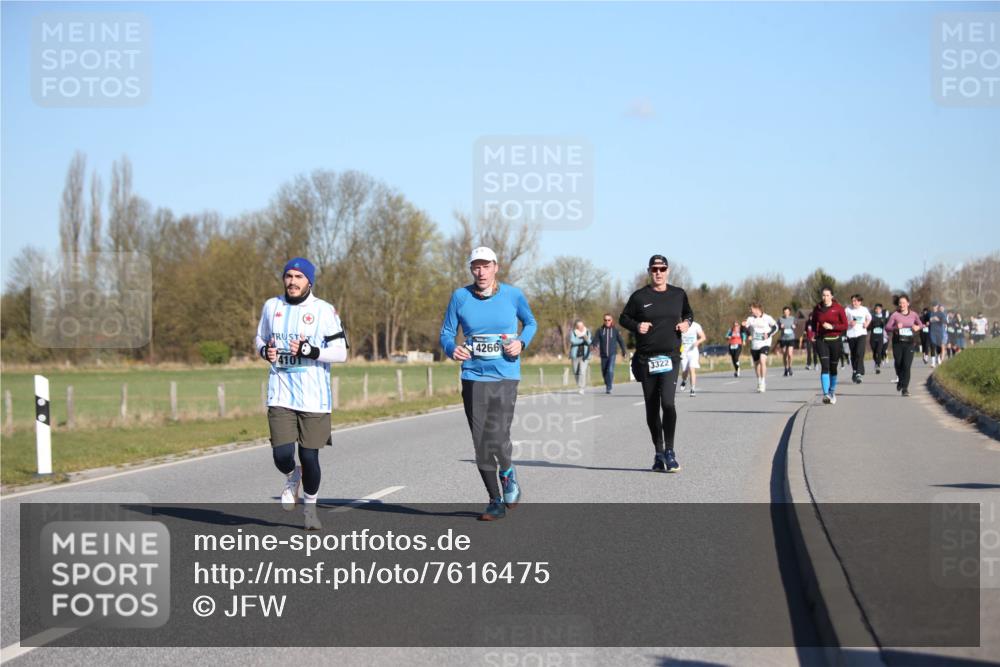 06.04.2025 - 44. Internationalen Wilhelmsburger Insellauf Jannik Wohlers http://msf.ph/oto/7616475 06.04.2025 09:38:21 Laufen 4101, 4266, 3322 meine-sportfotos.de