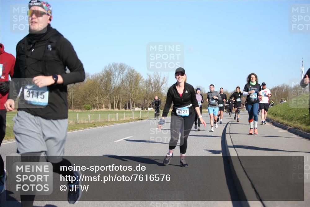 06.04.2025 - 44. Internationalen Wilhelmsburger Insellauf Jannik Wohlers http://msf.ph/oto/7616576 06.04.2025 09:38:48 Laufen 3115, 4227, 3507, 5173 meine-sportfotos.de