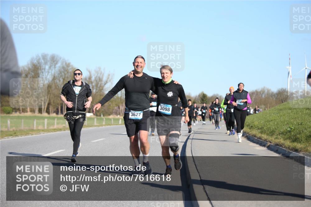 06.04.2025 - 44. Internationalen Wilhelmsburger Insellauf Jannik Wohlers http://msf.ph/oto/7616618 06.04.2025 09:38:55 Laufen 3627, 3098, 33 meine-sportfotos.de