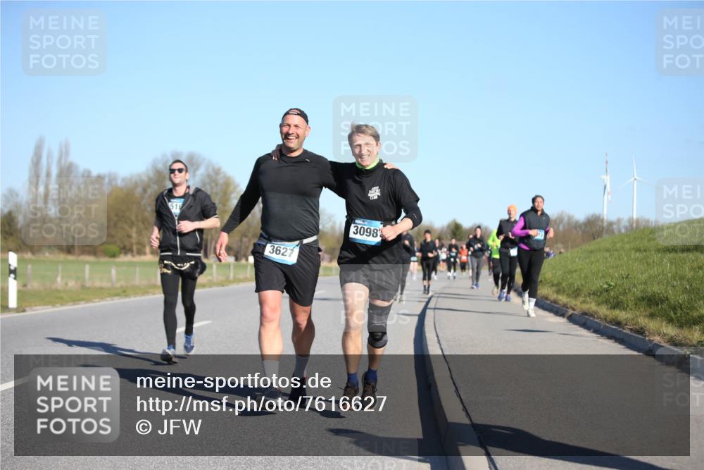 06.04.2025 - 44. Internationalen Wilhelmsburger Insellauf Jannik Wohlers http://msf.ph/oto/7616627 06.04.2025 09:38:56 Laufen 516, 362, 3098 meine-sportfotos.de