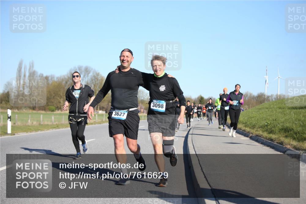 06.04.2025 - 44. Internationalen Wilhelmsburger Insellauf Jannik Wohlers http://msf.ph/oto/7616629 06.04.2025 09:38:57 Laufen 516, 3627, 3098 meine-sportfotos.de