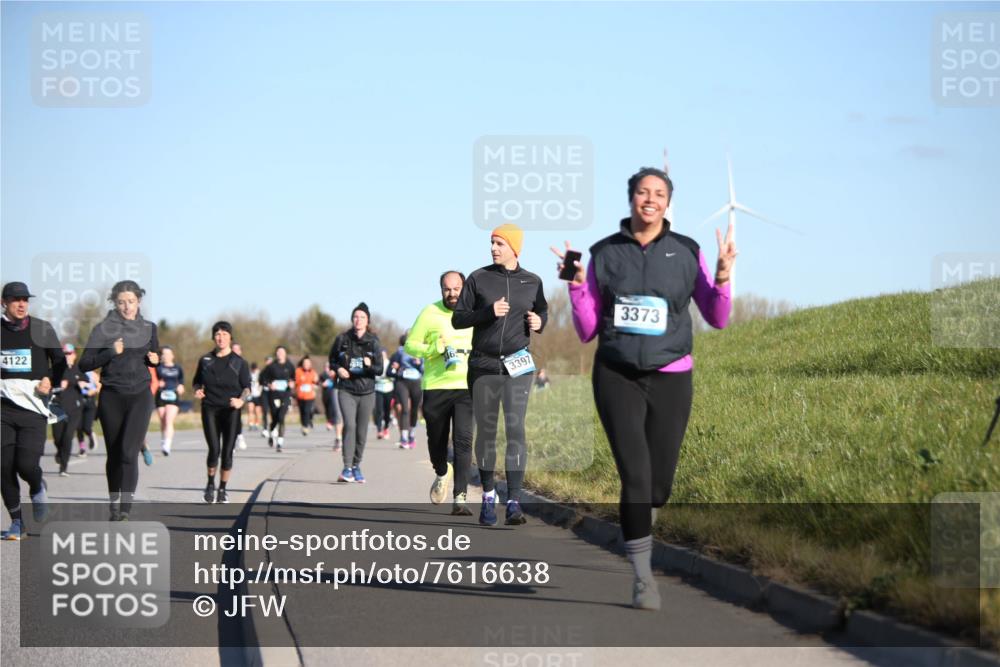06.04.2025 - 44. Internationalen Wilhelmsburger Insellauf Jannik Wohlers http://msf.ph/oto/7616638 06.04.2025 09:38:59 Laufen 4122, 3397, 3373 meine-sportfotos.de