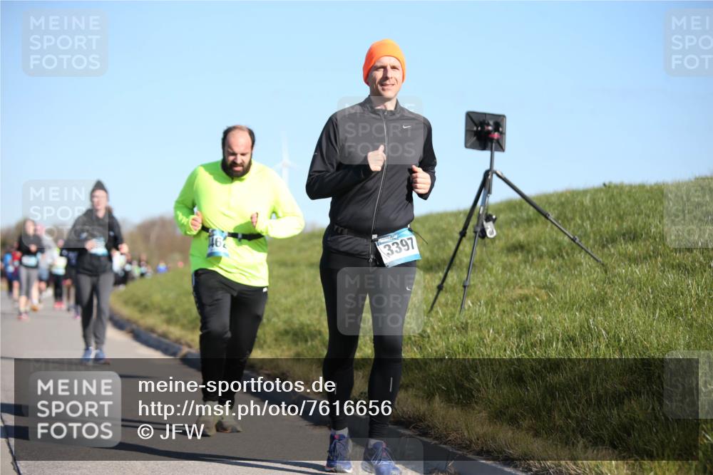 06.04.2025 - 44. Internationalen Wilhelmsburger Insellauf Jannik Wohlers http://msf.ph/oto/7616656 06.04.2025 09:39:04 Laufen 3397 meine-sportfotos.de