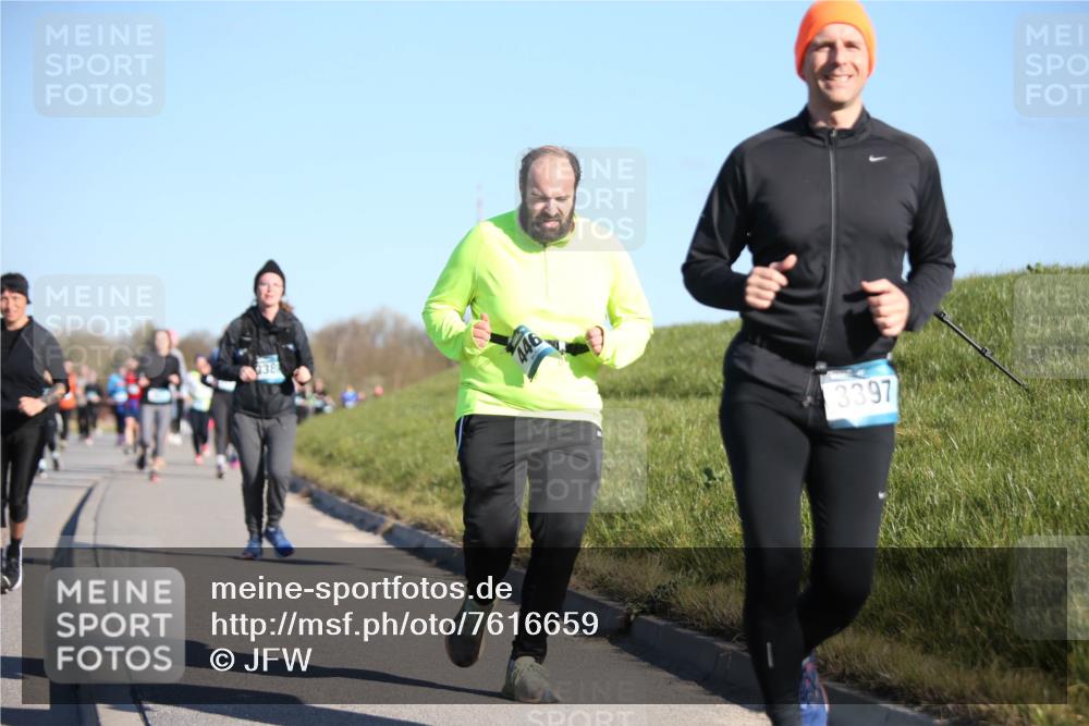 06.04.2025 - 44. Internationalen Wilhelmsburger Insellauf Jannik Wohlers http://msf.ph/oto/7616659 06.04.2025 09:39:04 Laufen 938, 446, 3397 meine-sportfotos.de