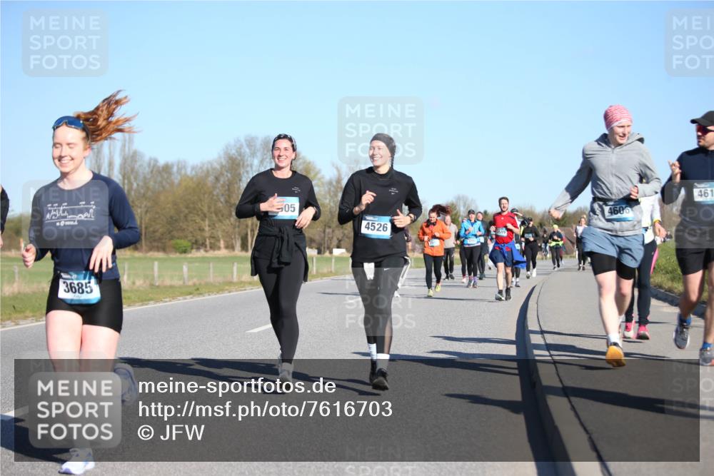 06.04.2025 - 44. Internationalen Wilhelmsburger Insellauf Jannik Wohlers http://msf.ph/oto/7616703 06.04.2025 09:39:15 Laufen 3685, 05, 4526, 519, 3765, 4606, 461 meine-sportfotos.de